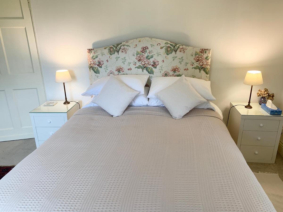 Dalton House Bed And Breakfast Dış mekan fotoğraf